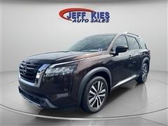 2022 Nissan Pathfinder 