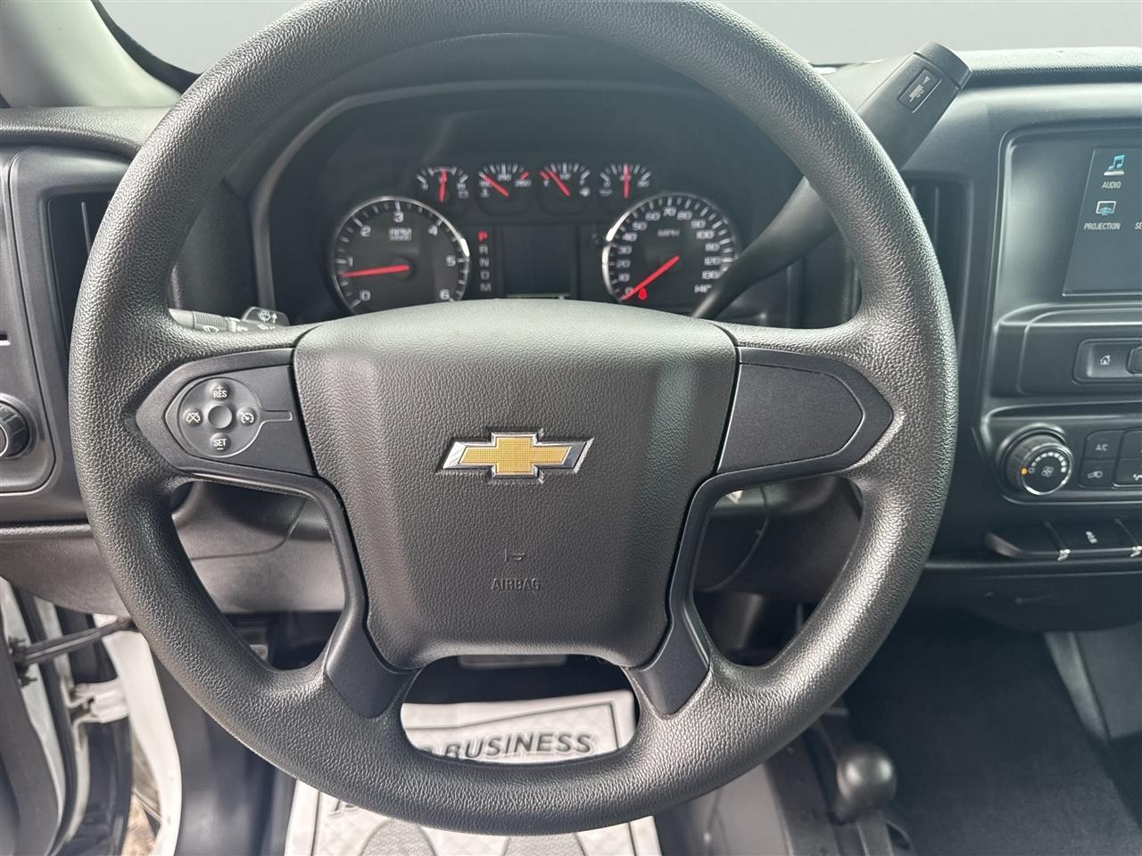 Chevrolet Silverado 1500 4WD Reg Cab 133.0" LS 2016