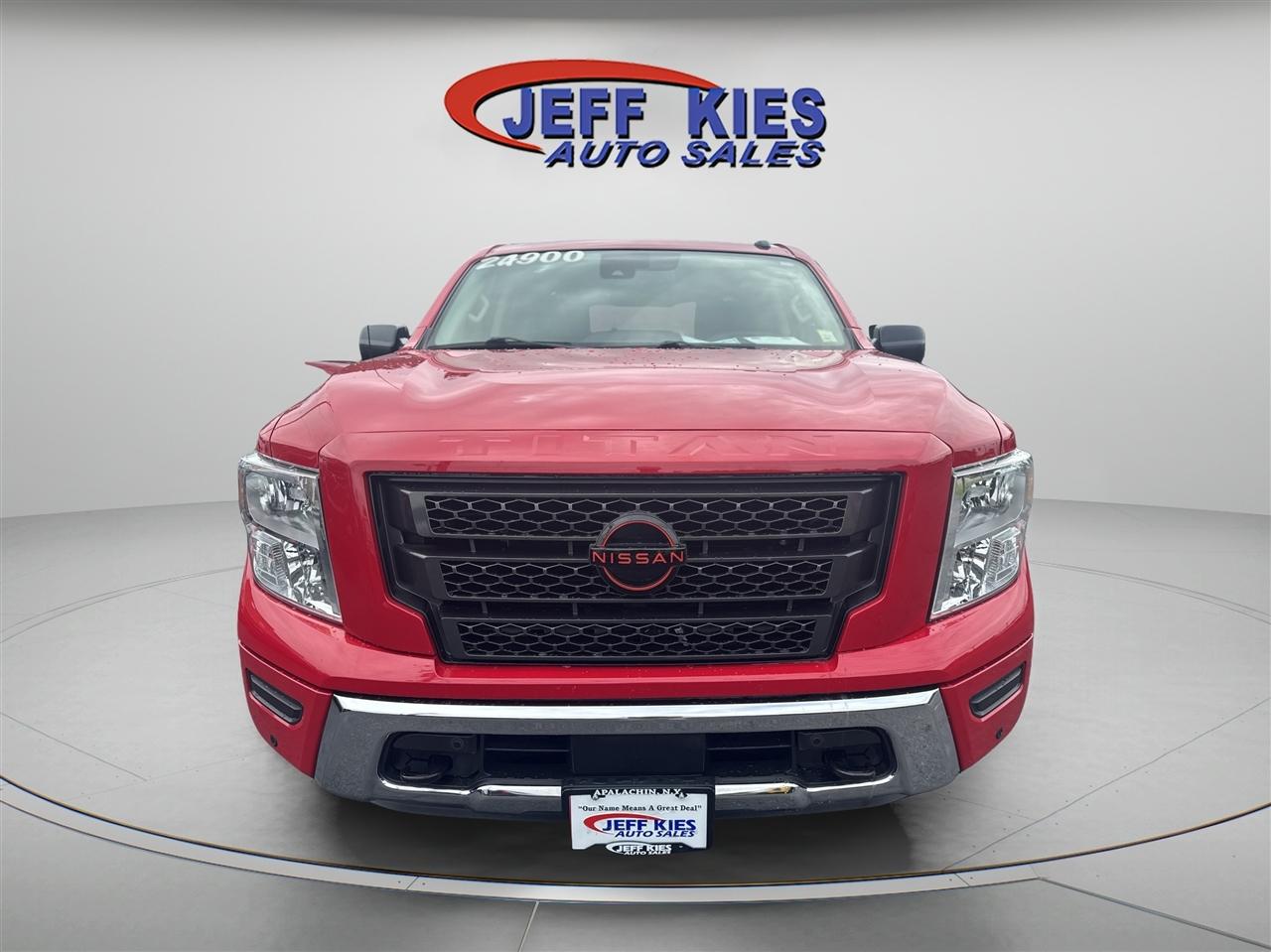 Nissan Titan 4x4 Crew Cab SV 2021