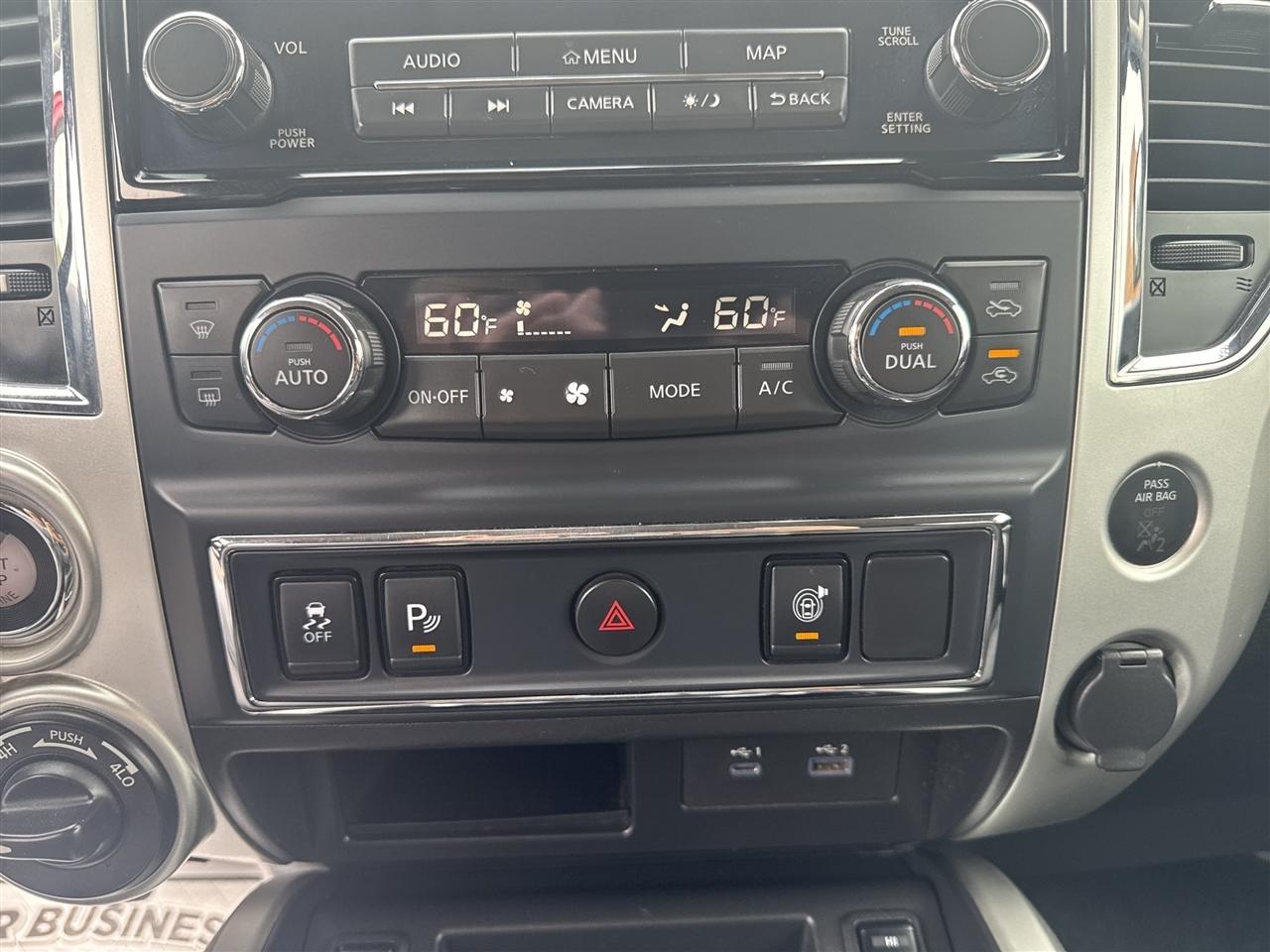 Nissan Titan 4x4 Crew Cab SV 2021