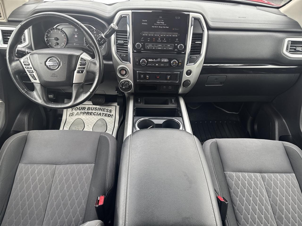 Nissan Titan 4x4 Crew Cab SV 2021