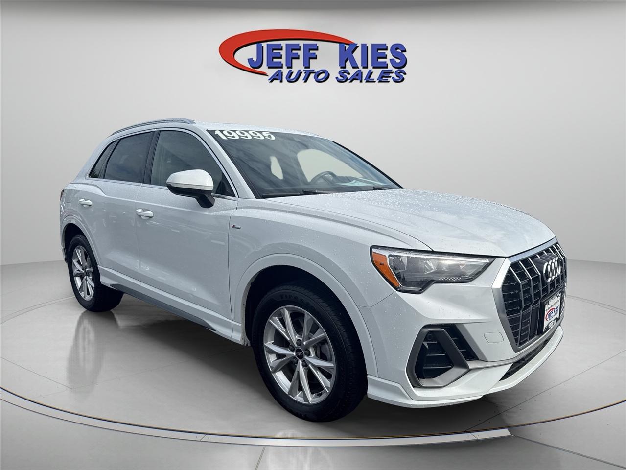 Audi Q3 S line Premium 45 TFSI quattro 2021