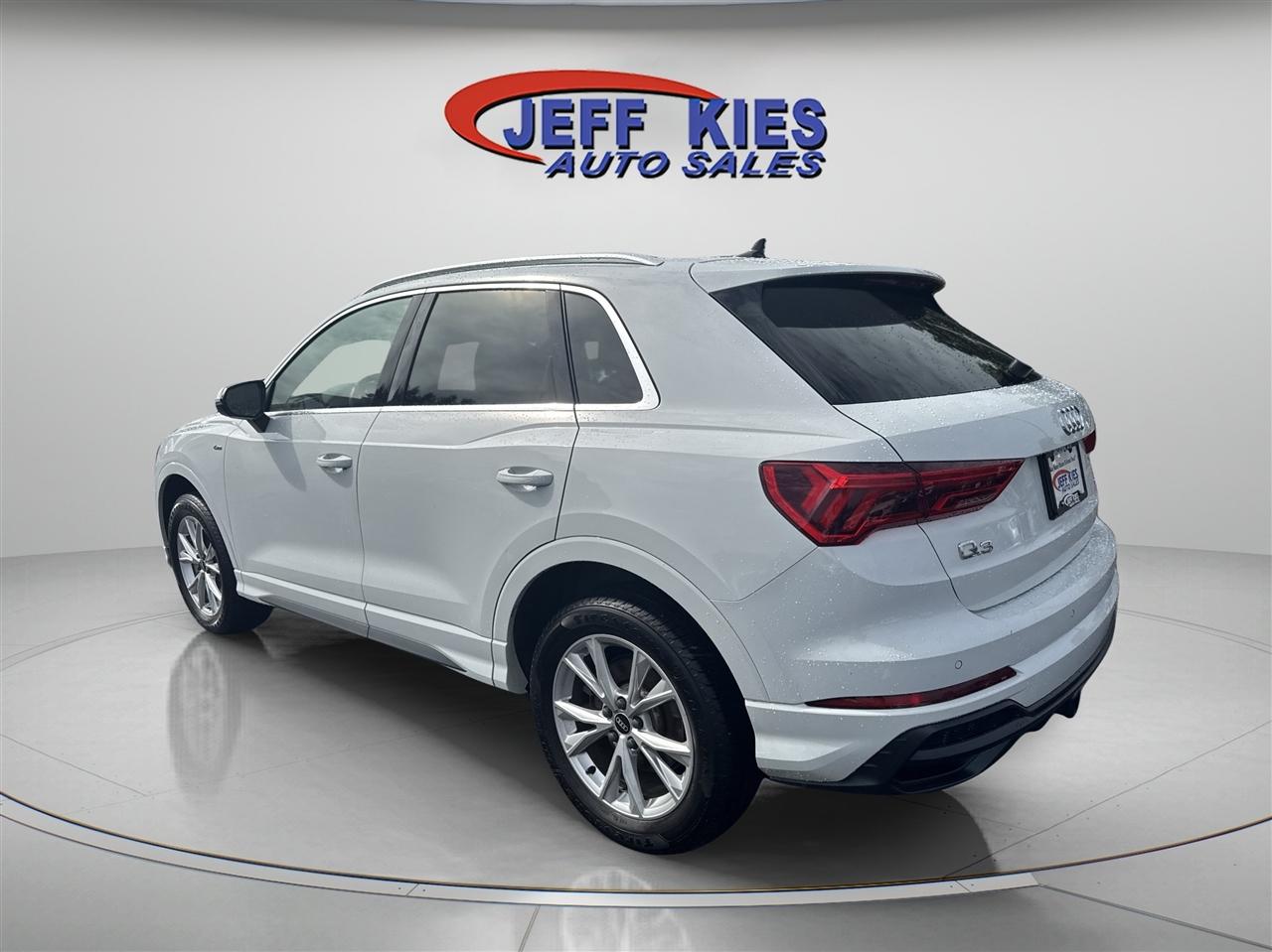 Audi Q3 S line Premium 45 TFSI quattro 2021