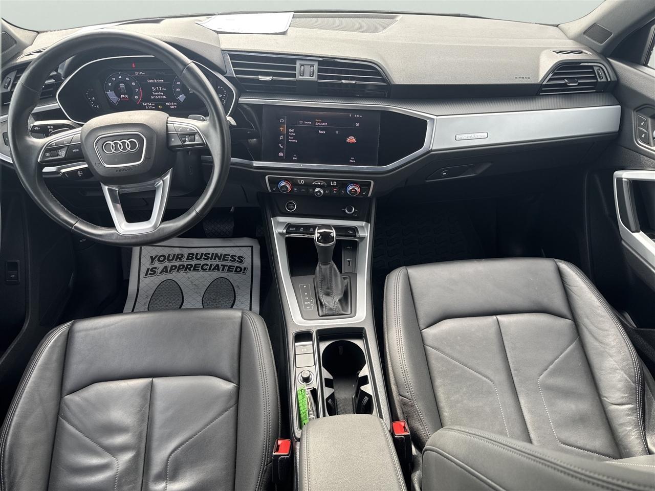 Audi Q3 S line Premium 45 TFSI quattro 2021