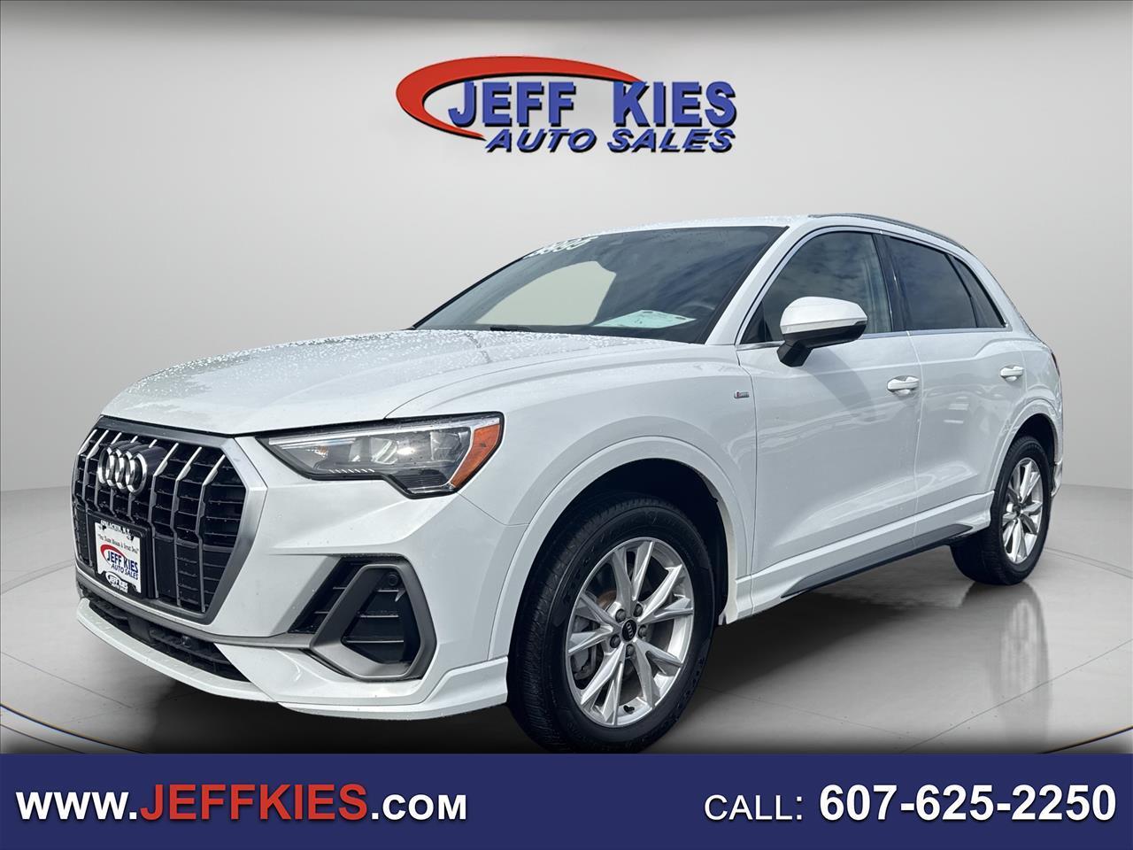 2021 Audi Q3 S line Premium 45 TFSI quattro