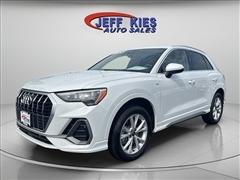 2021 Audi Q3 