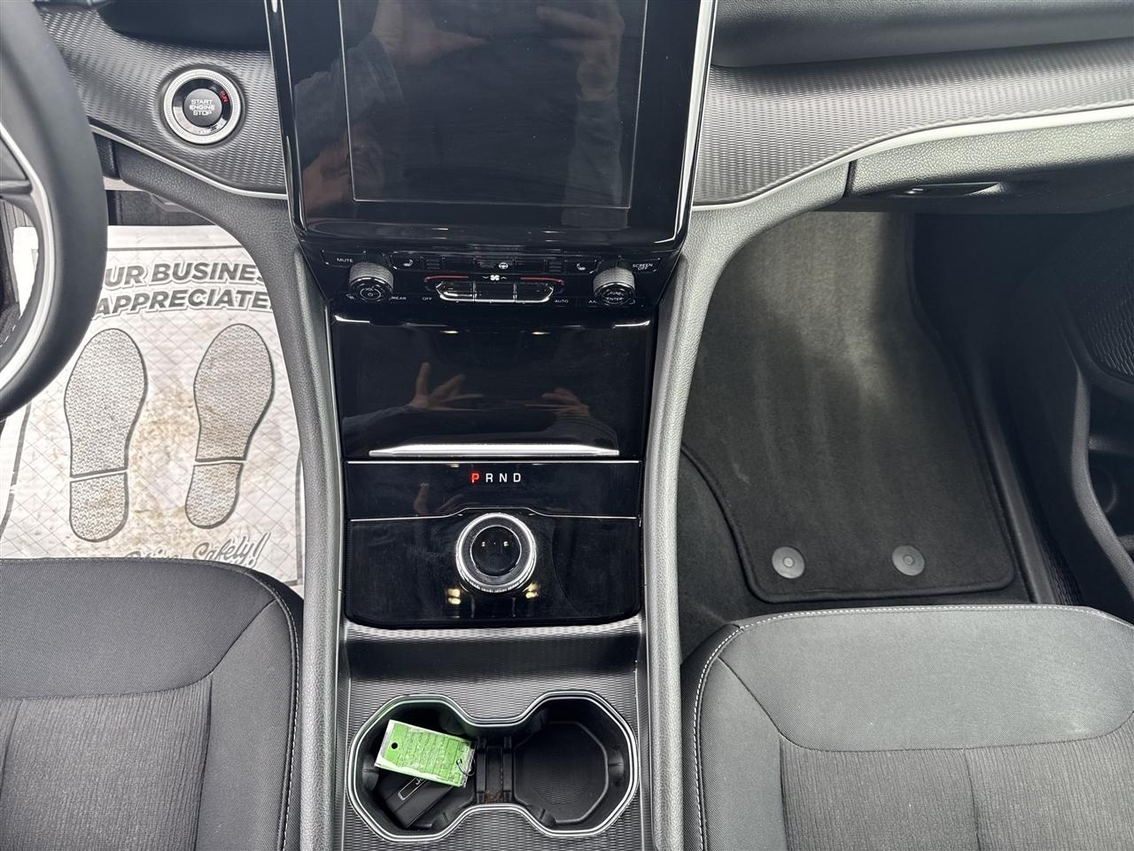 Jeep Grand Cherokee L Laredo 4x4 2023