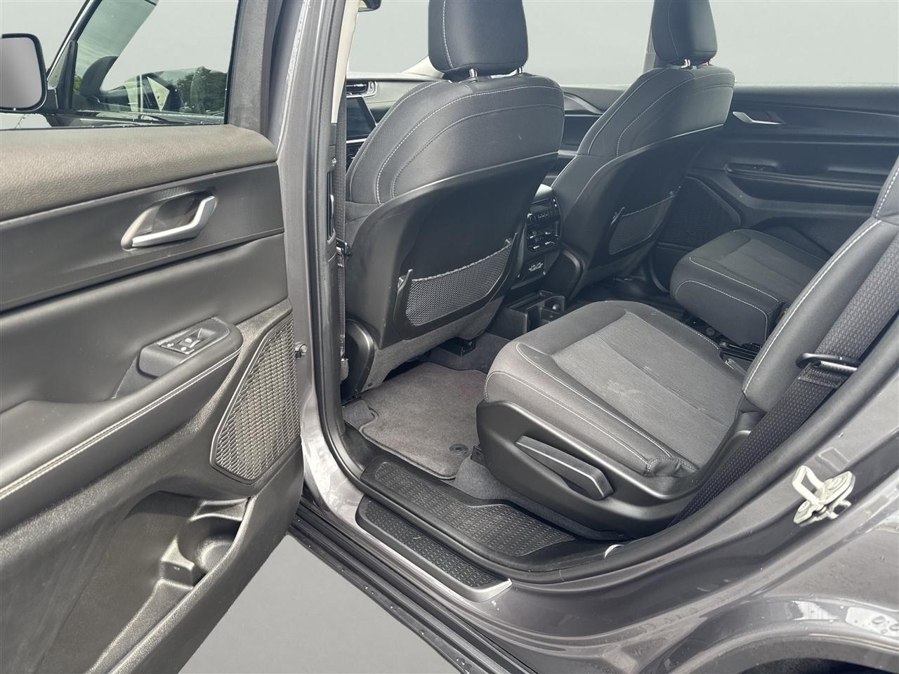 Jeep Grand Cherokee L Laredo 4x4 2023
