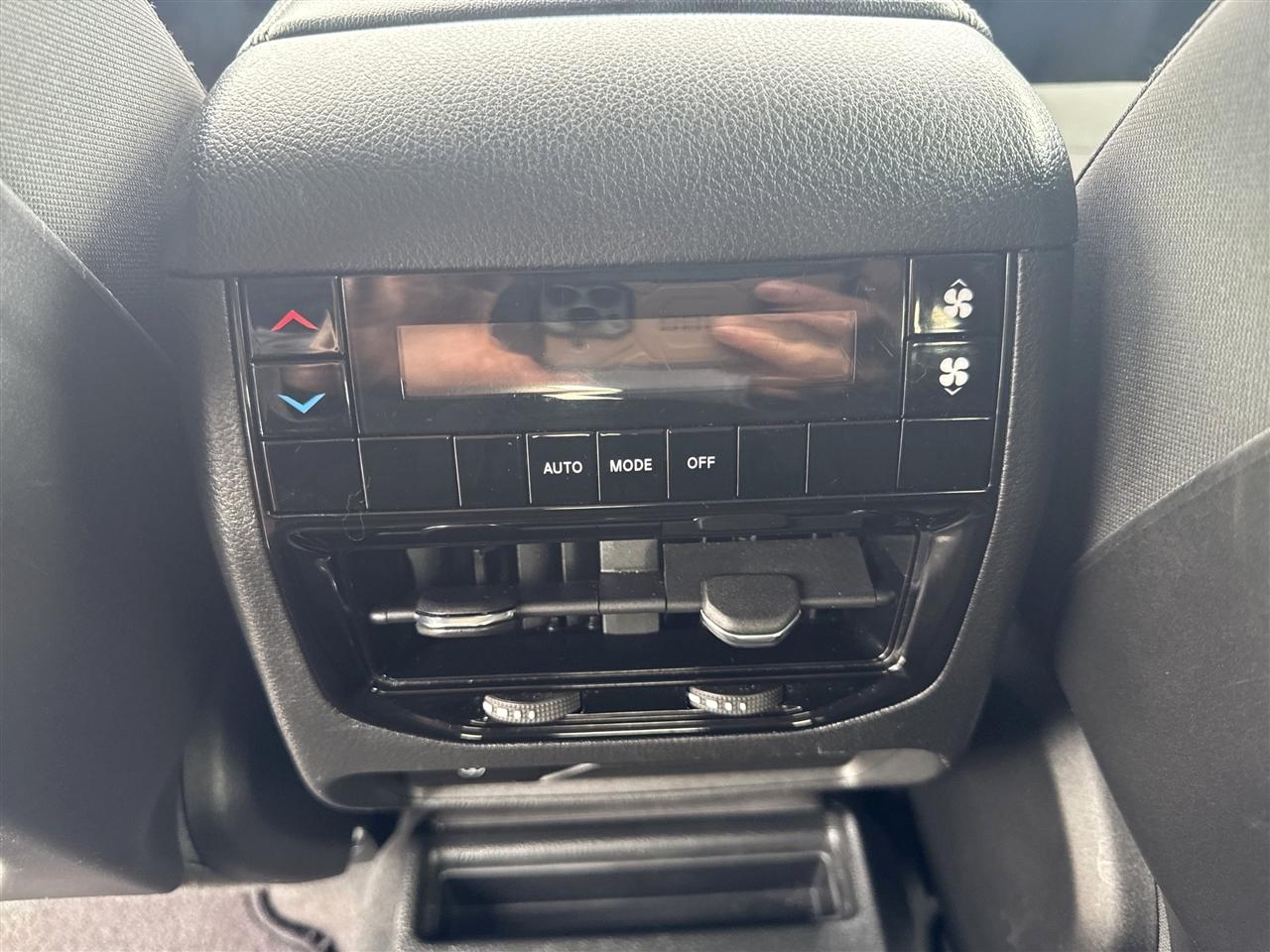 Jeep Grand Cherokee L Laredo 4x4 2023