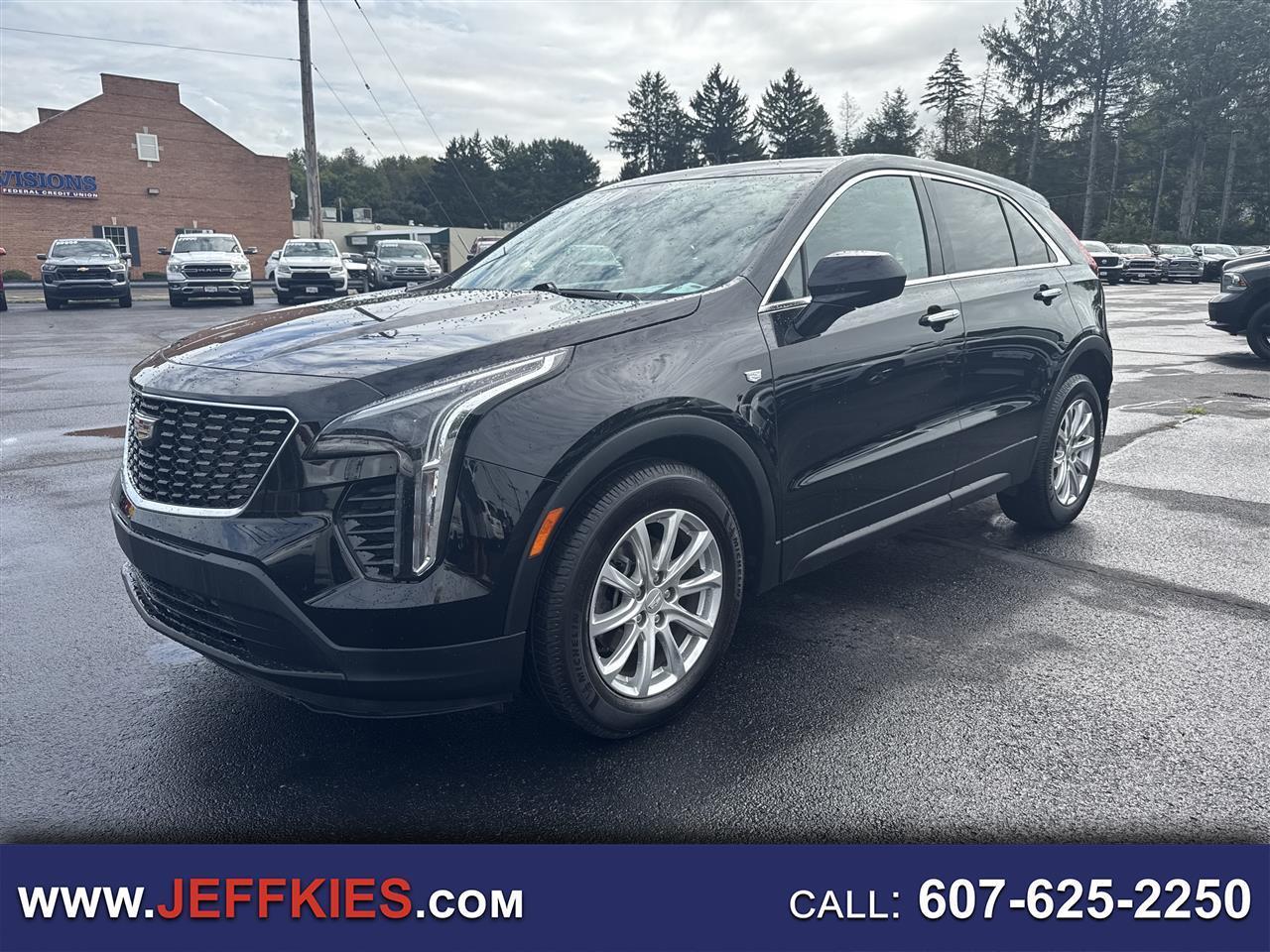 2022 Cadillac XT4 AWD 4dr Luxury