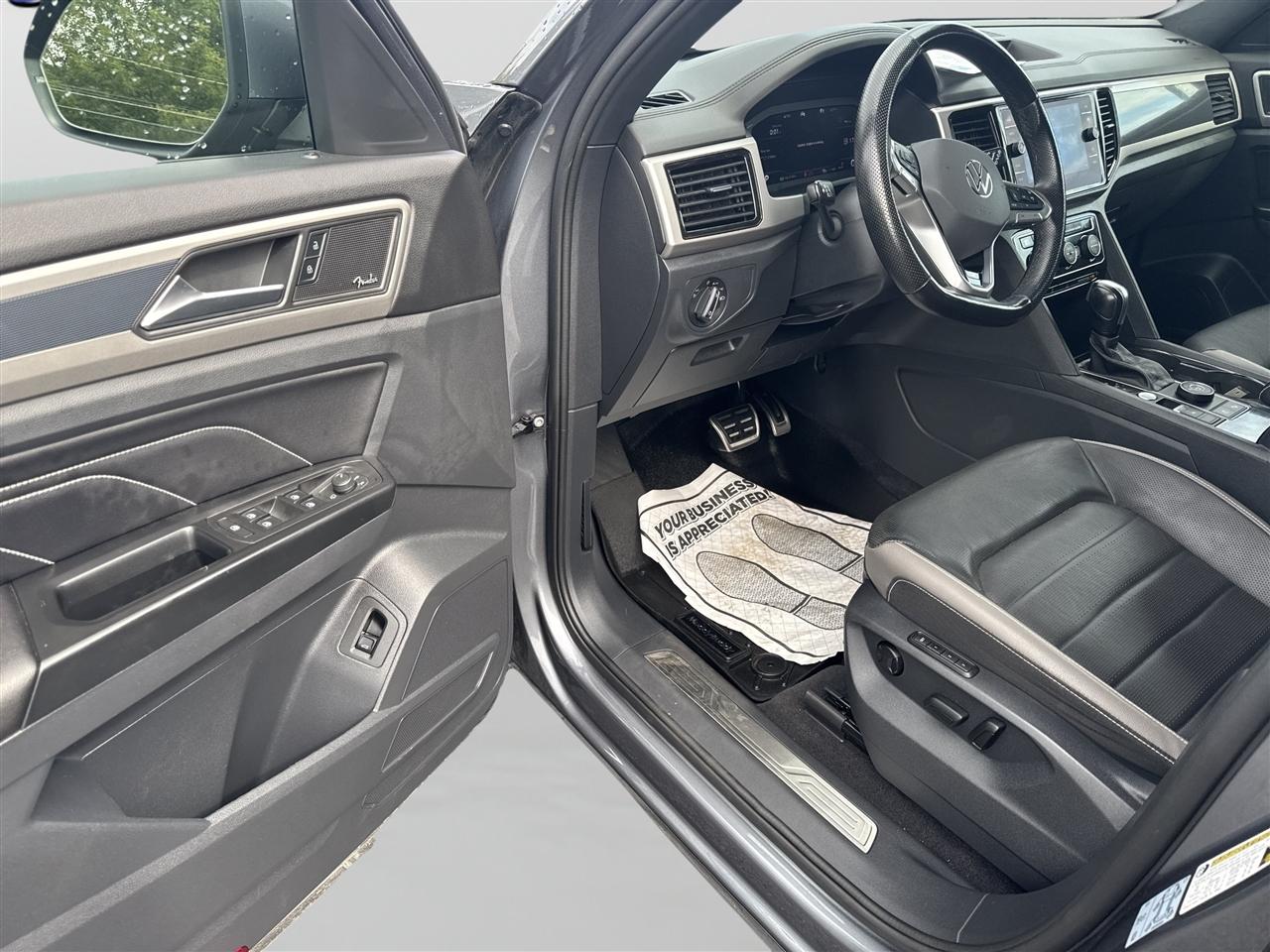 Volkswagen Atlas Cross Sport 3.6L V6 SEL Premium R-Line 4MOTION 2020
