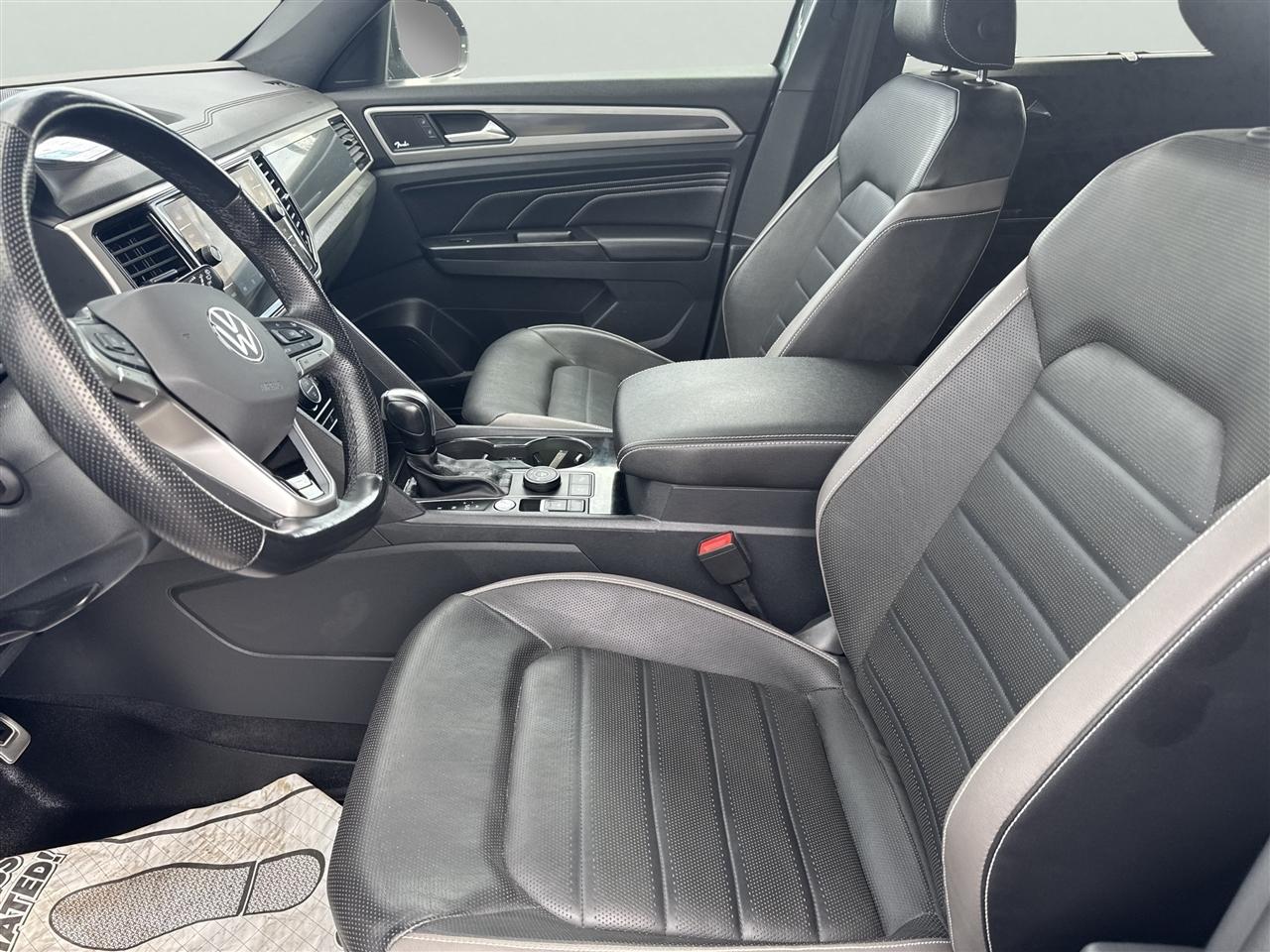Volkswagen Atlas Cross Sport 3.6L V6 SEL Premium R-Line 4MOTION 2020