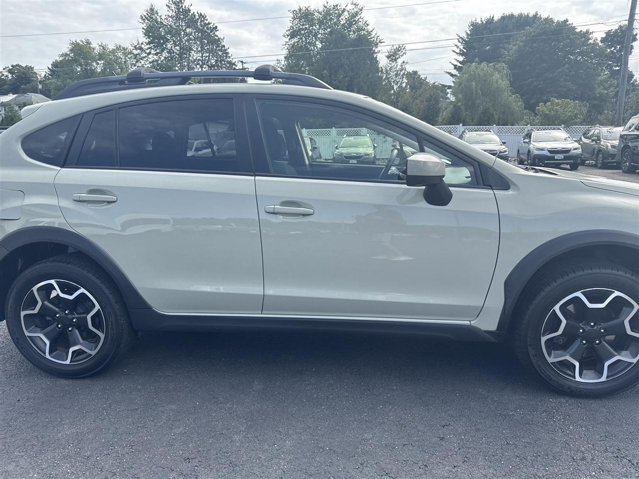 Subaru XV Crosstrek 5dr CVT 2.0i Premium 2015