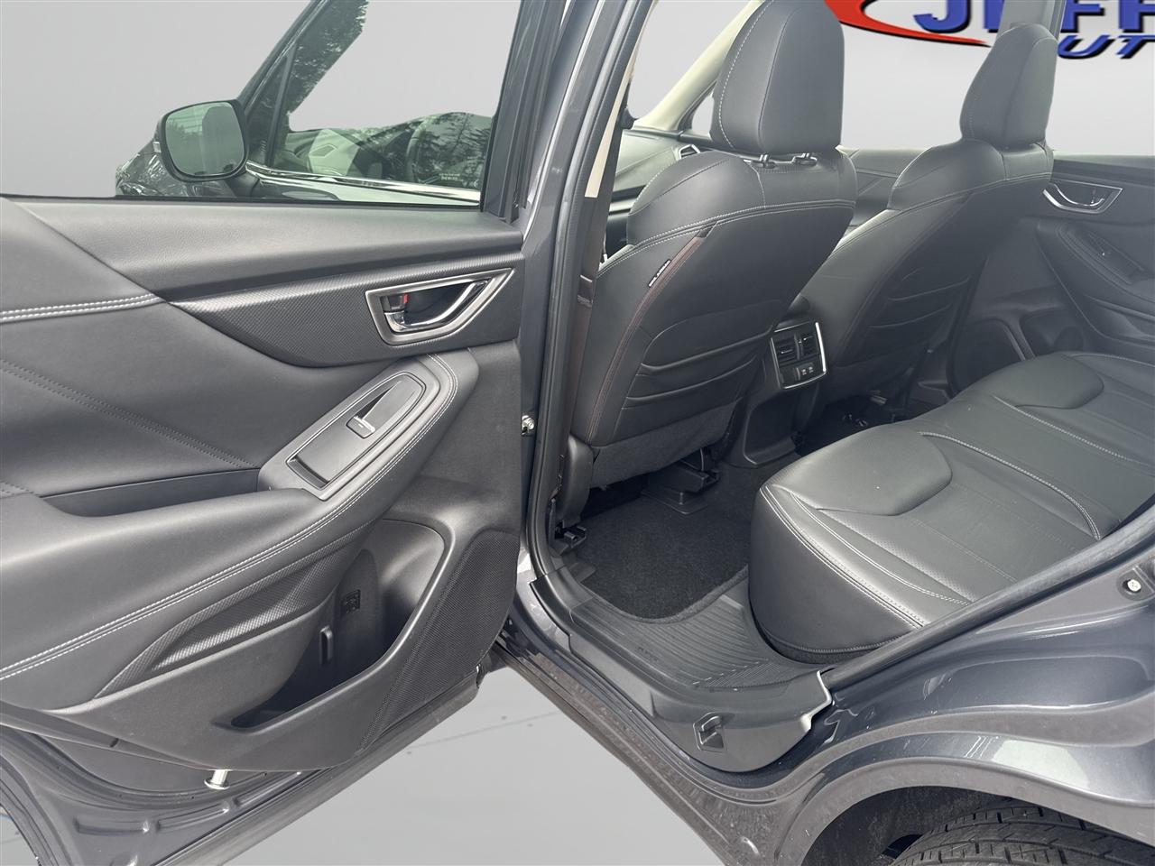 Subaru Forester Limited CVT 2020