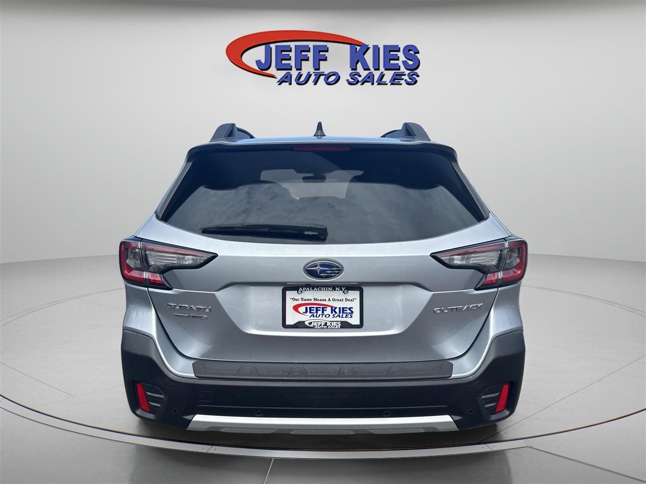 Subaru Outback Limited CVT 2021