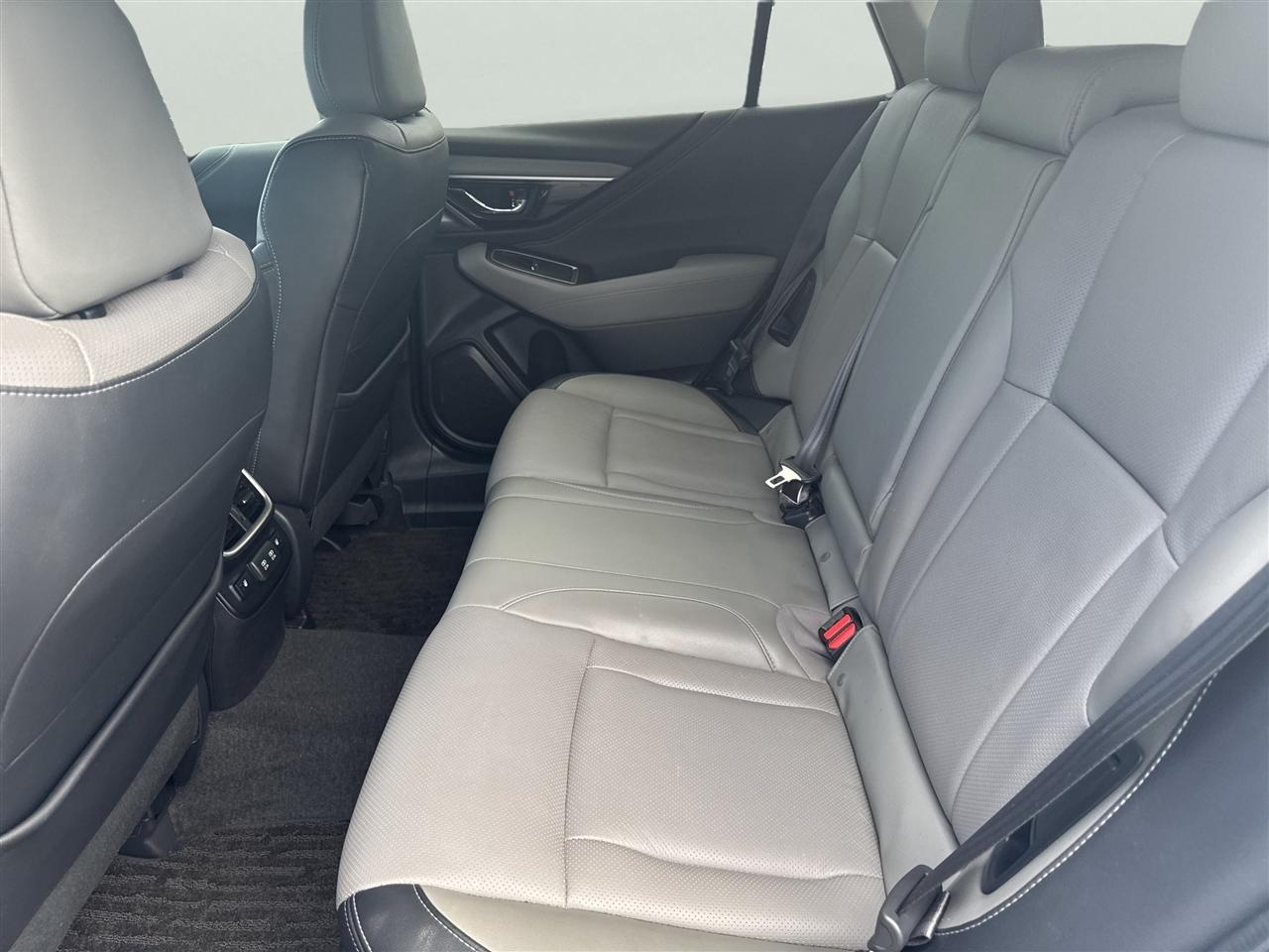 Subaru Outback Limited CVT 2021