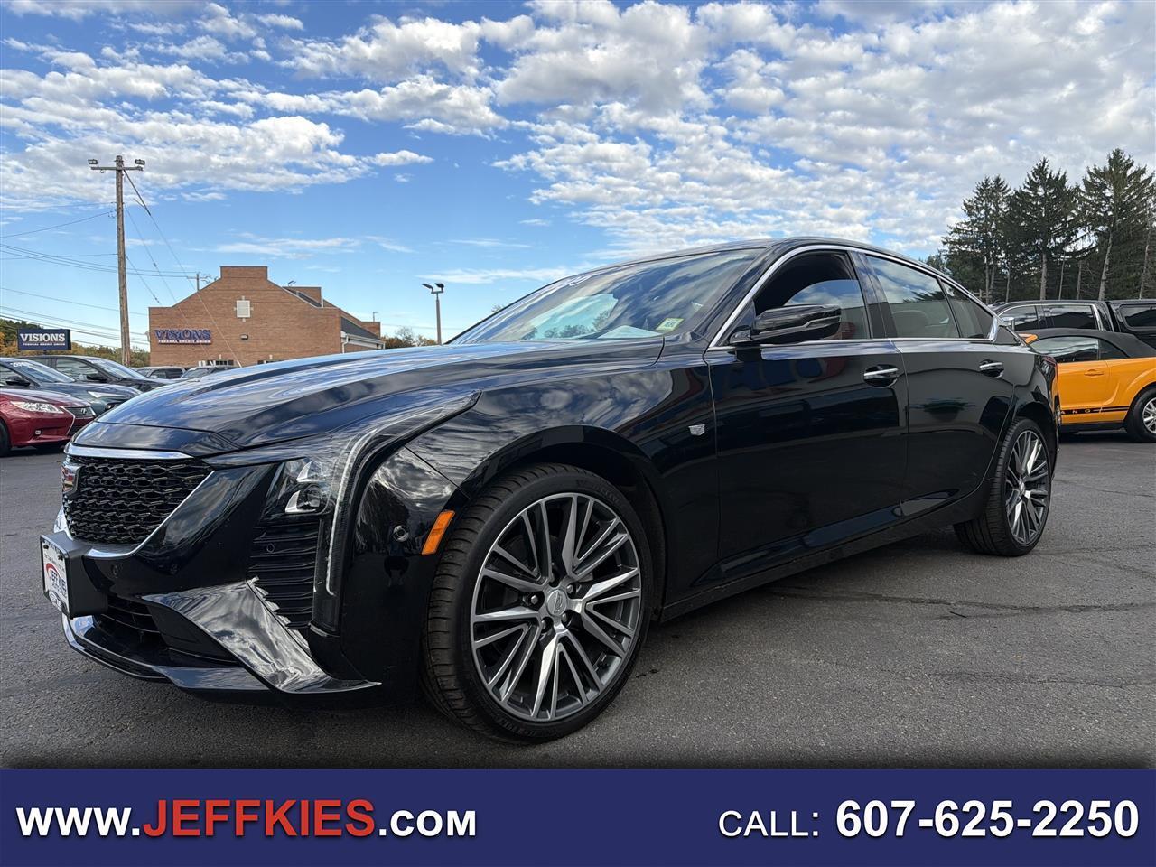 2026 Cadillac CT5 4dr Sdn Premium Luxury