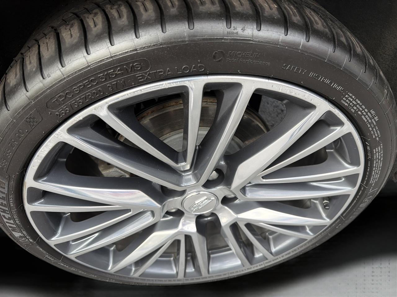 Cadillac CT5 4dr Sdn Premium Luxury 2026