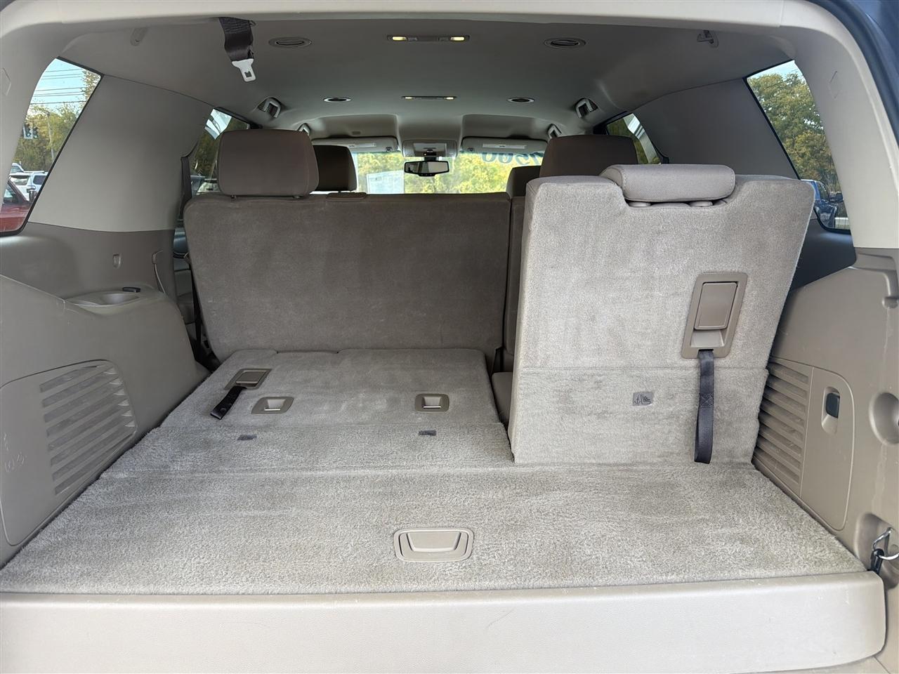 GMC Yukon 4WD 4dr SLE 2017