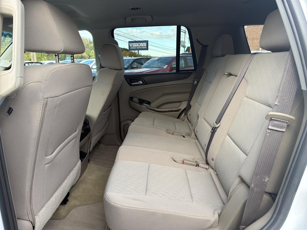 GMC Yukon 4WD 4dr SLE 2017