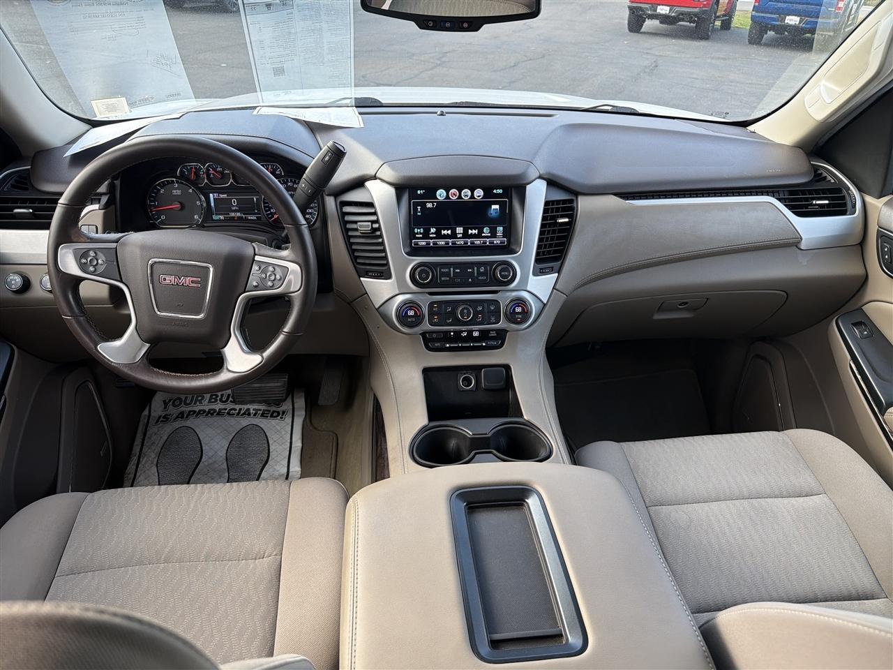 GMC Yukon 4WD 4dr SLE 2017