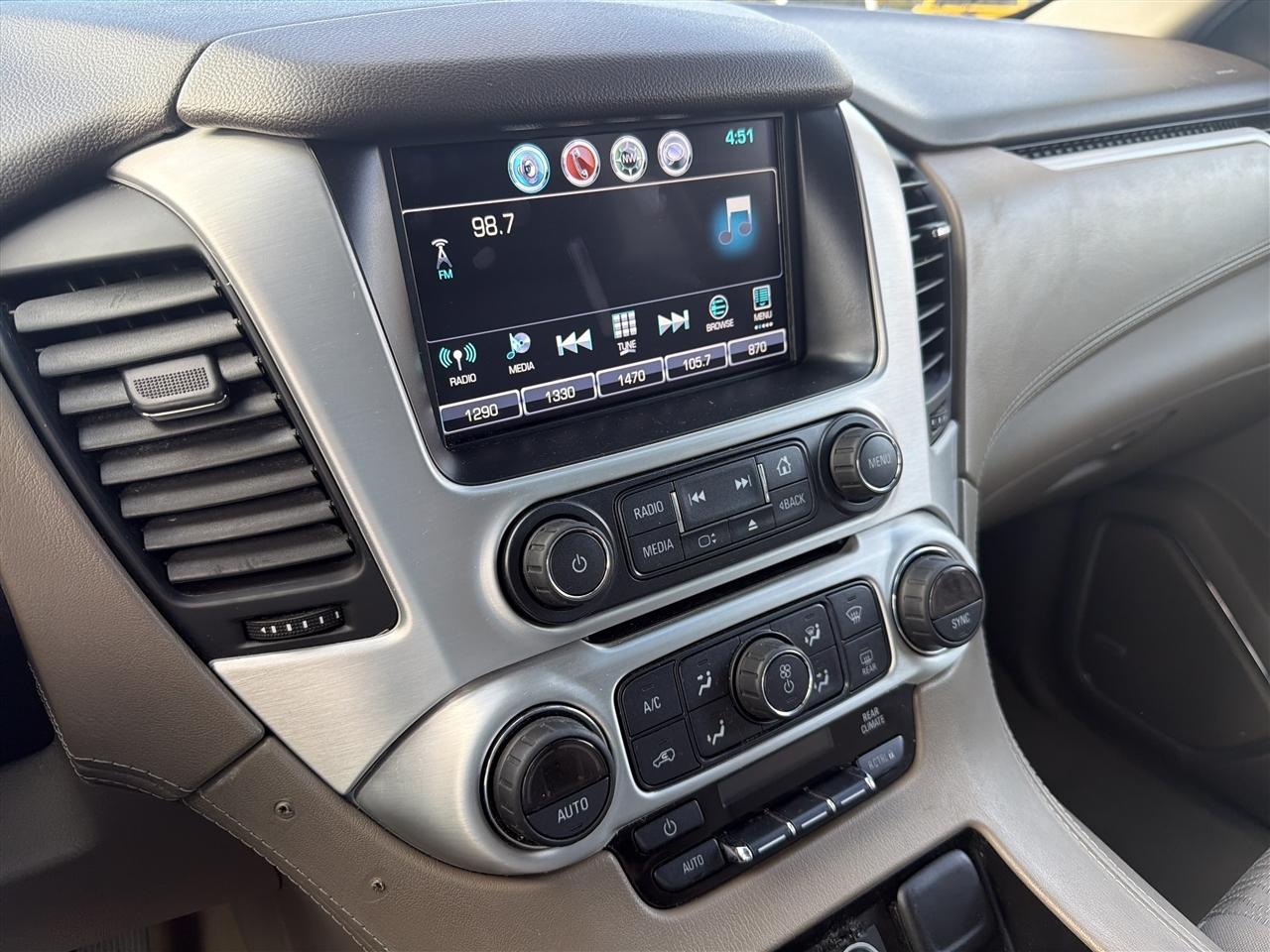 GMC Yukon 4WD 4dr SLE 2017
