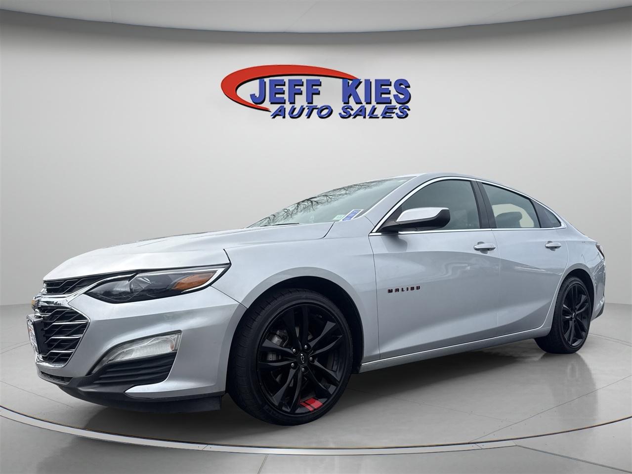 2020 Chevrolet Malibu 4dr Sdn LT
