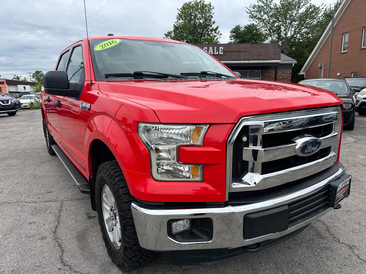 2016 Ford F-150 4WD SuperCrew 145" XLT