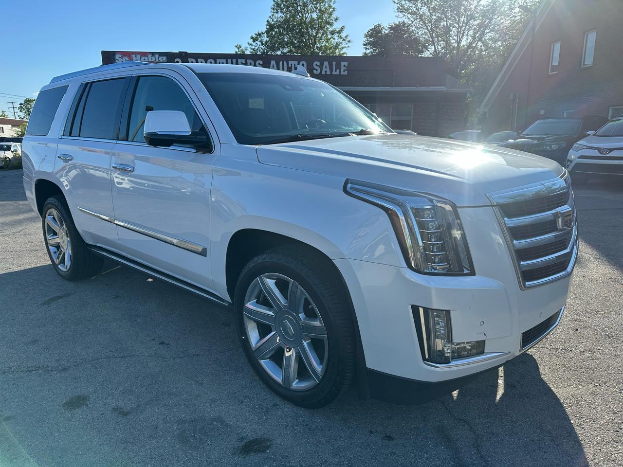 Cadillac Escalade 4WD 4dr Premium Collection 2016