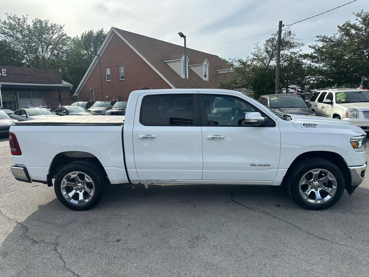 RAM 1500 Big Horn/Lone Star 4x4 Crew Cab 5'7" Box 2019