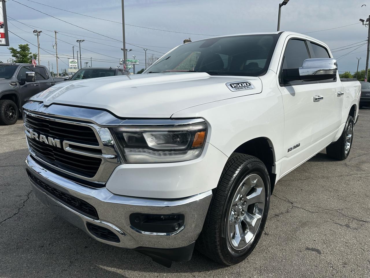 RAM 1500 Big Horn/Lone Star 4x4 Crew Cab 5'7" Box 2019