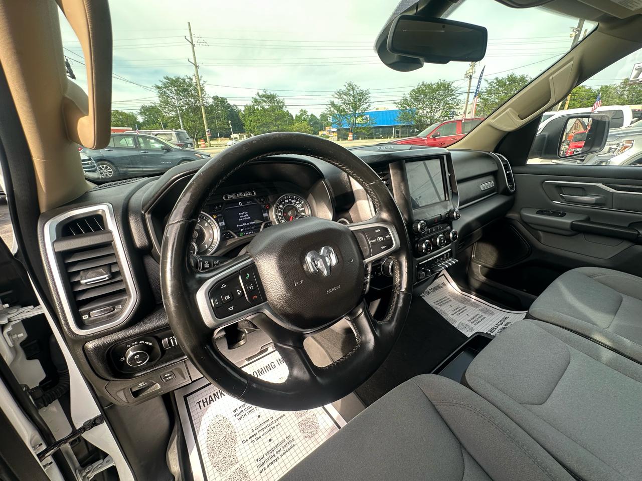 RAM 1500 Big Horn/Lone Star 4x4 Crew Cab 5'7" Box 2019
