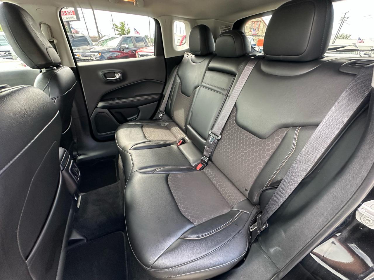 Jeep Compass Latitude FWD 2018