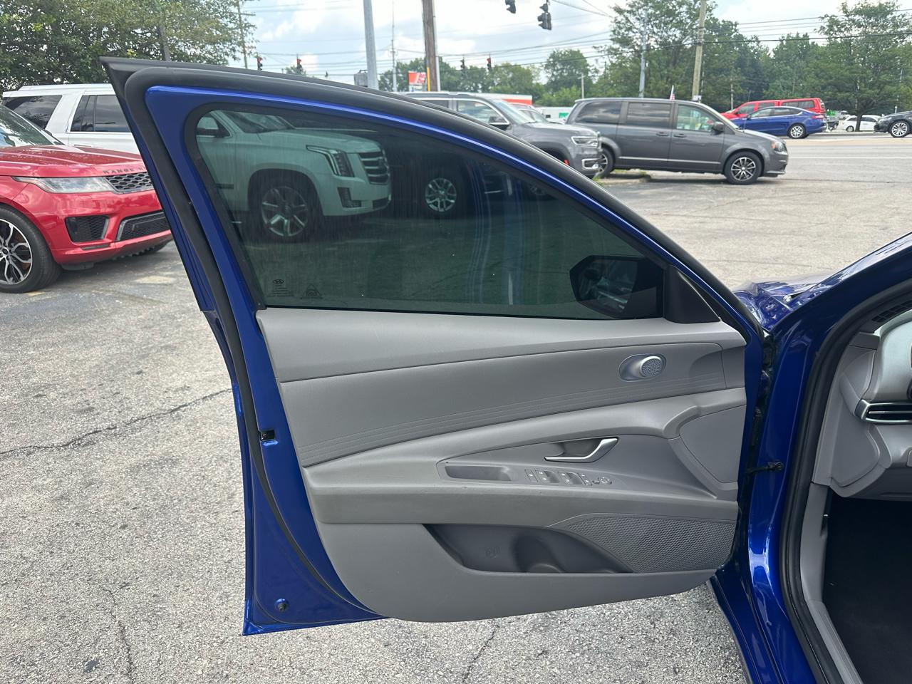 Hyundai Elantra SEL IVT 2022