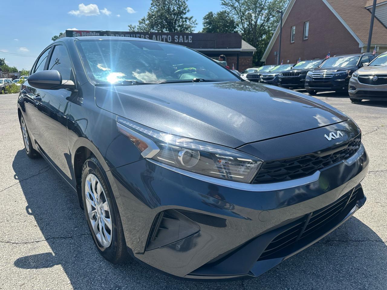 2023 Kia Forte LX IVT