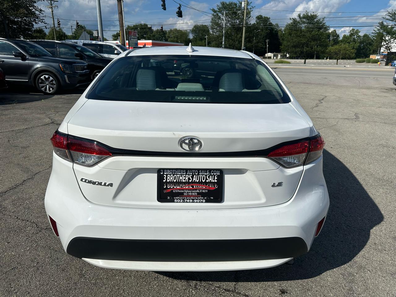 Toyota Corolla LE CVT (Natl) 2021