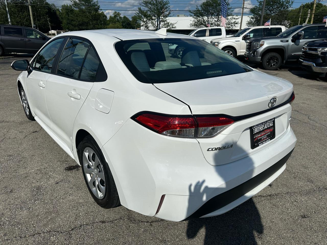 Toyota Corolla LE CVT (Natl) 2021