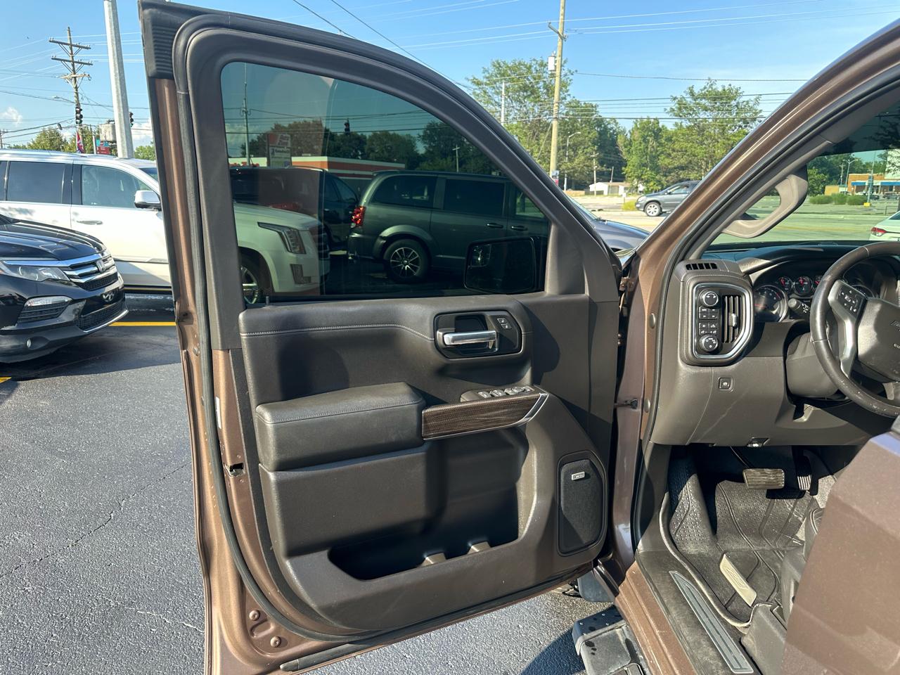 Chevrolet Silverado 1500 4WD Crew Cab 147" RST 2019