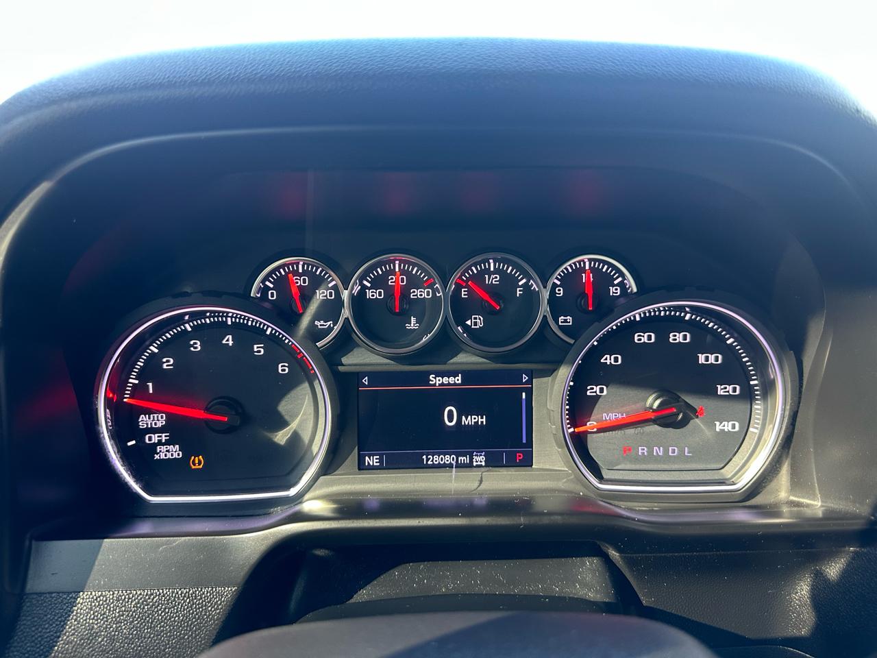 Chevrolet Silverado 1500 4WD Crew Cab 147" RST 2019
