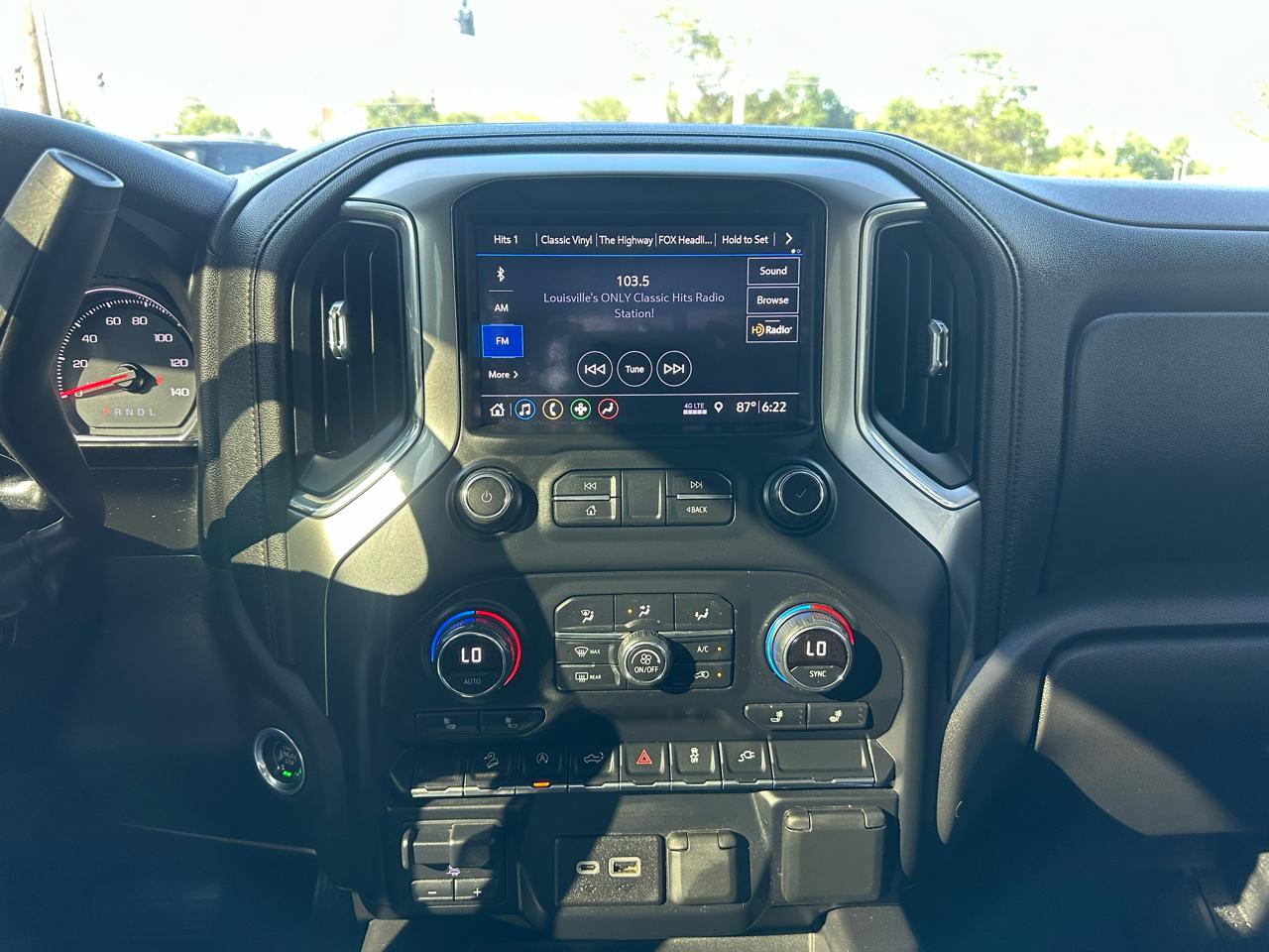 Chevrolet Silverado 1500 4WD Crew Cab 147" RST 2019