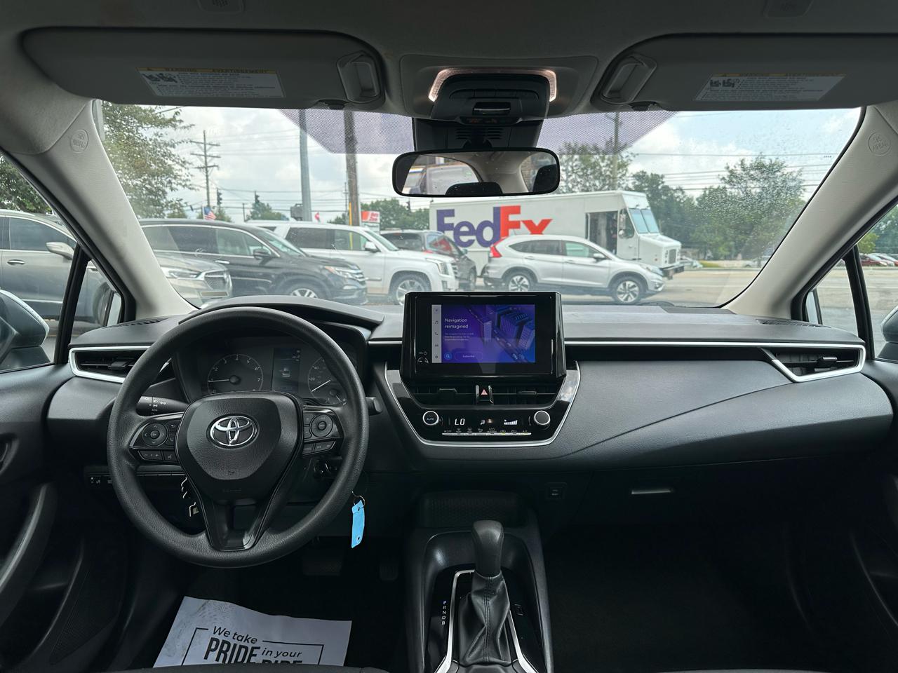 Toyota Corolla LE CVT (Natl) 2024