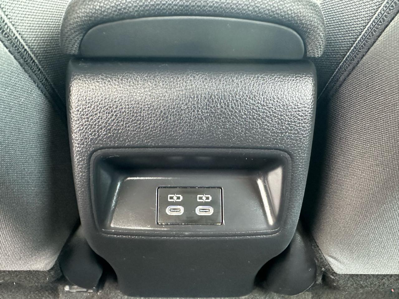 Toyota Corolla LE CVT (Natl) 2024