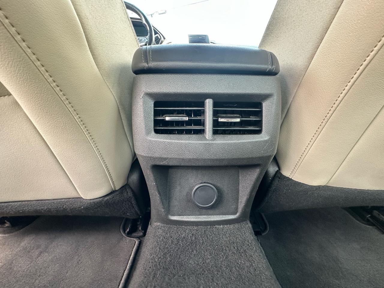 Cadillac CT4 4dr Sdn Luxury 2020