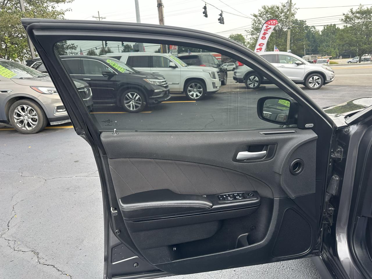 Dodge Charger R/T RWD 2019