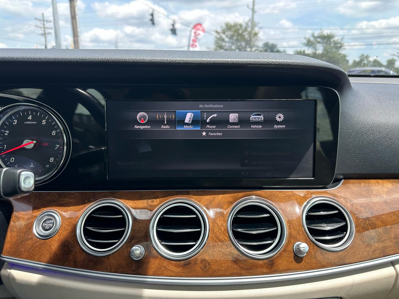 Mercedes-Benz E-Class E 300 Sport 4MATIC Sedan 2017