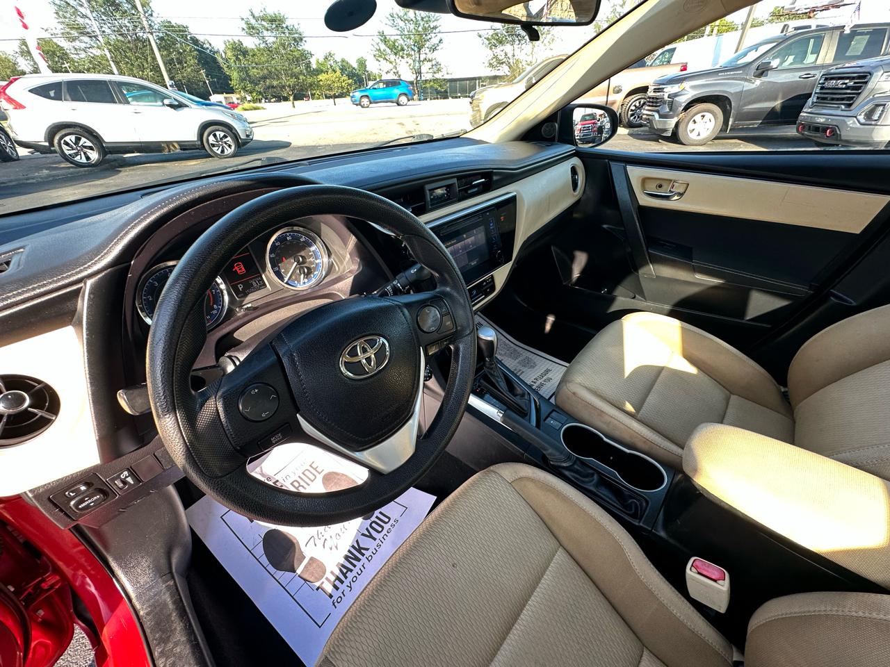 Toyota Corolla XLE CVT (Natl) 2019