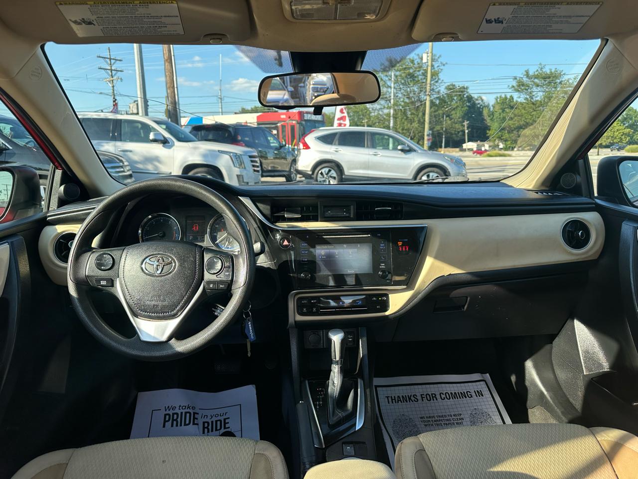 Toyota Corolla XLE CVT (Natl) 2019