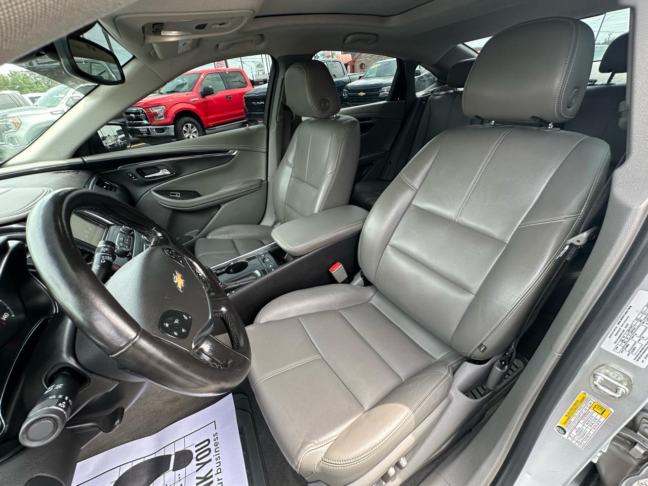 Chevrolet Impala 4dr Sdn LT w/1LT 2019