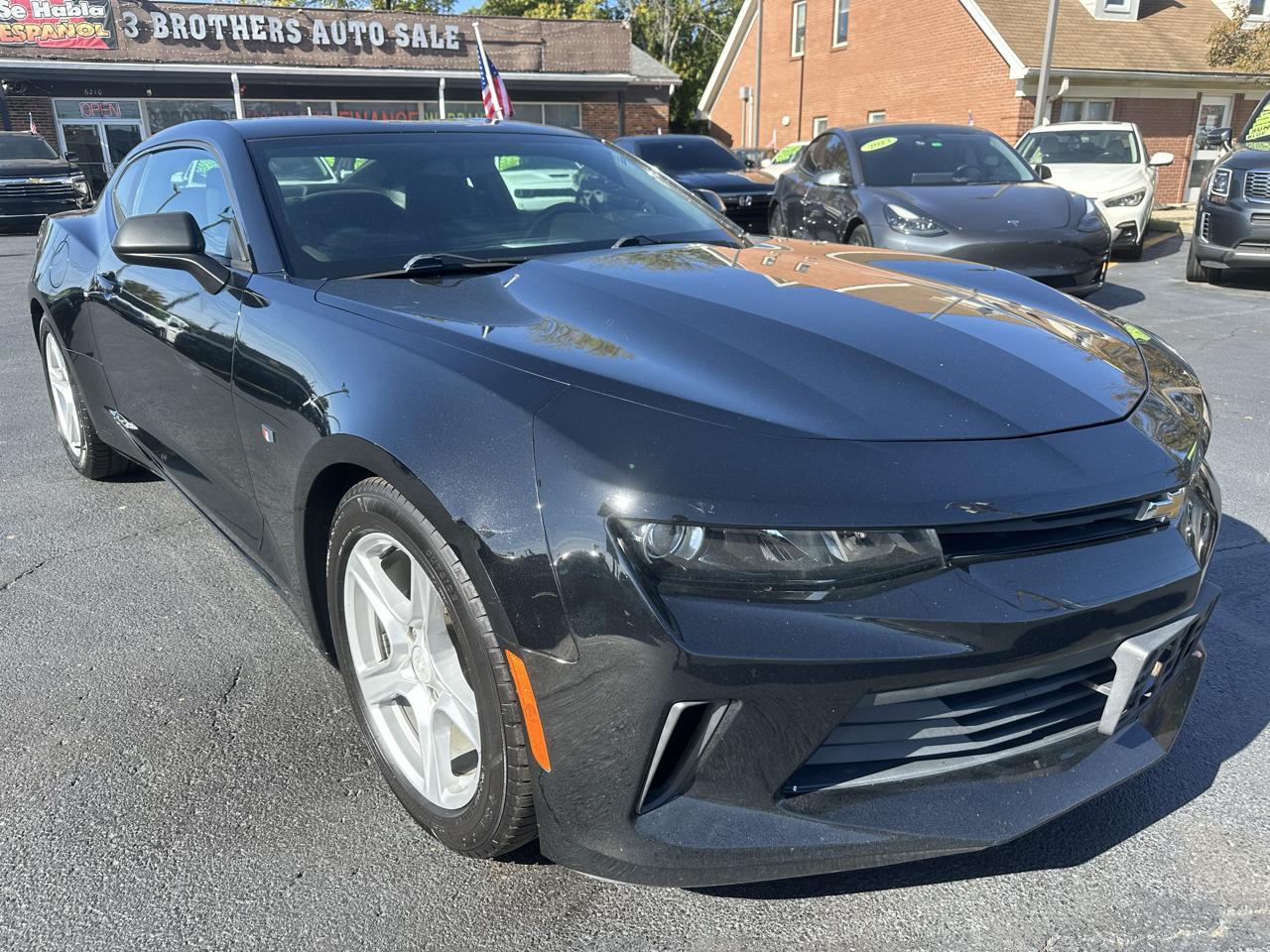 2017 Chevrolet Camaro 2dr Cpe 1LT