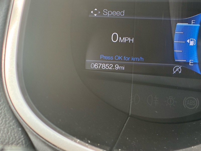 2020 Ford Edge SEL photo 4